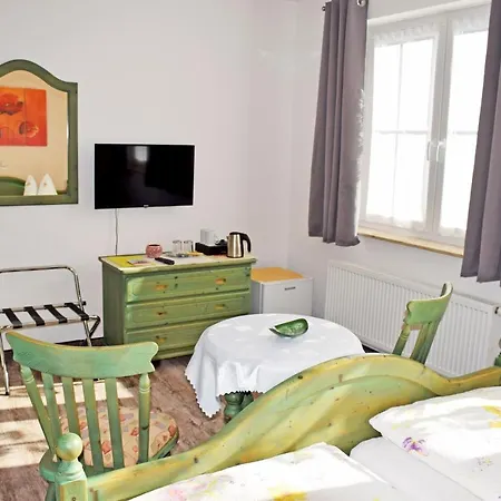 Edelstein 게스트하우스